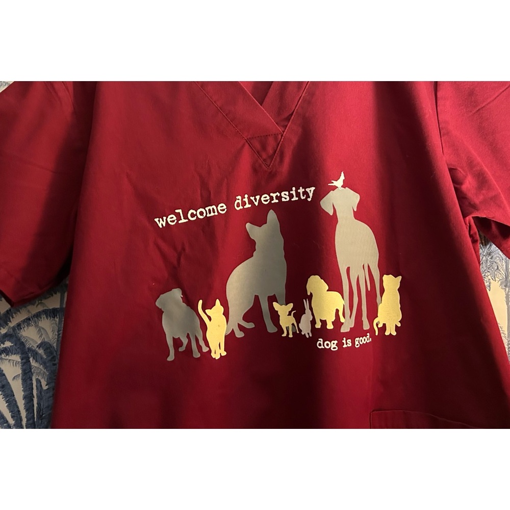 ScrubTop for Dog Grooming or Vet Technician